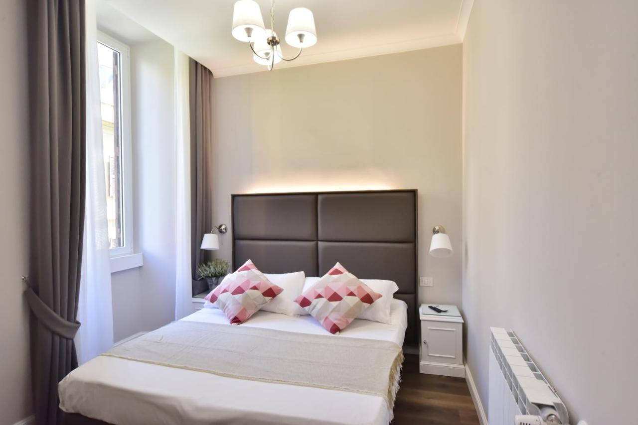 Sacconi Palace Suite Roma Exterior photo